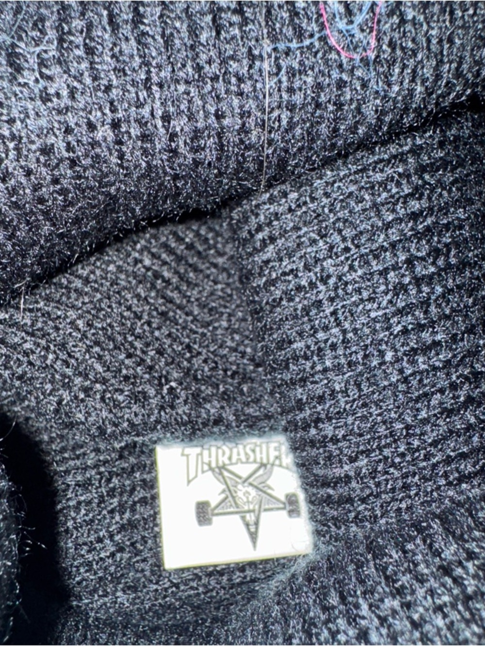 Thrasher Magazine RAINBOW MAG LOGO Skateboard Beanie BLACK Skate Used twice!! - Picture 5 of 5